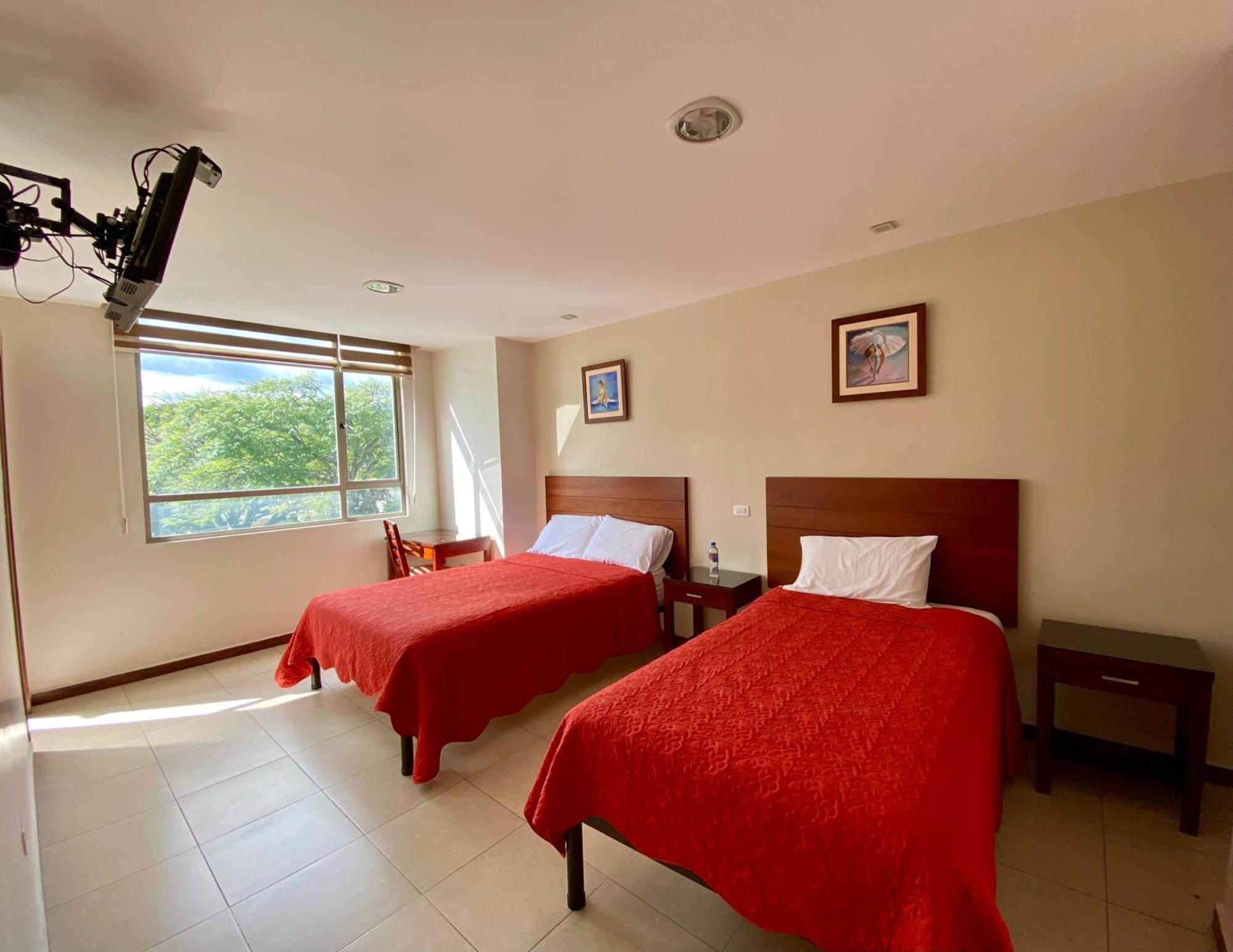 Hotel Carrion Loja Oda fotoğraf